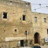 La raccolta, inaugurata nel 2015, si trova nel trecentesco Palazzo marchesale: conta centinaia di opere realizzate nel comune pugliese tra il 1650 e il 1750 e tornate solo di recente nel luogo d'origine
